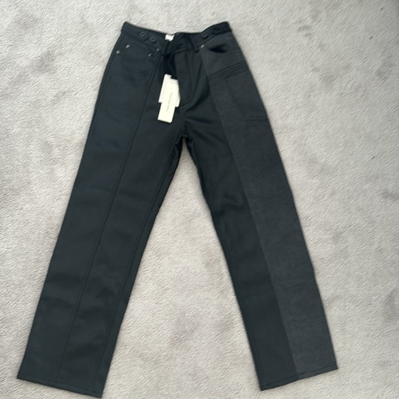 FENG CHEN WANG - Picture 8 of 9